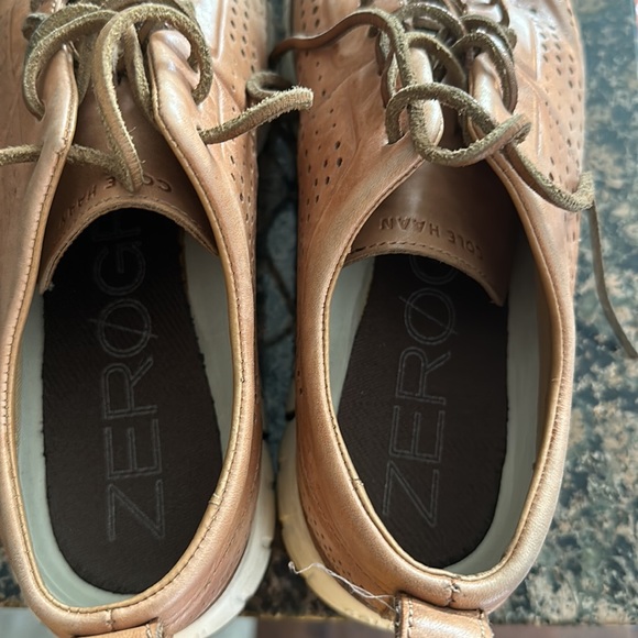 Tan Cole Haan sneakers - Picture 4 of 4